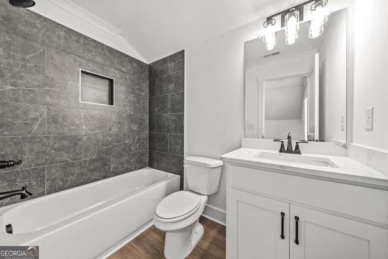 Photo 41 of 1010 Mid-Mashie Way