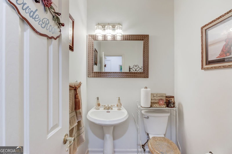 Photo 6 of 2648 Stockbridge Way