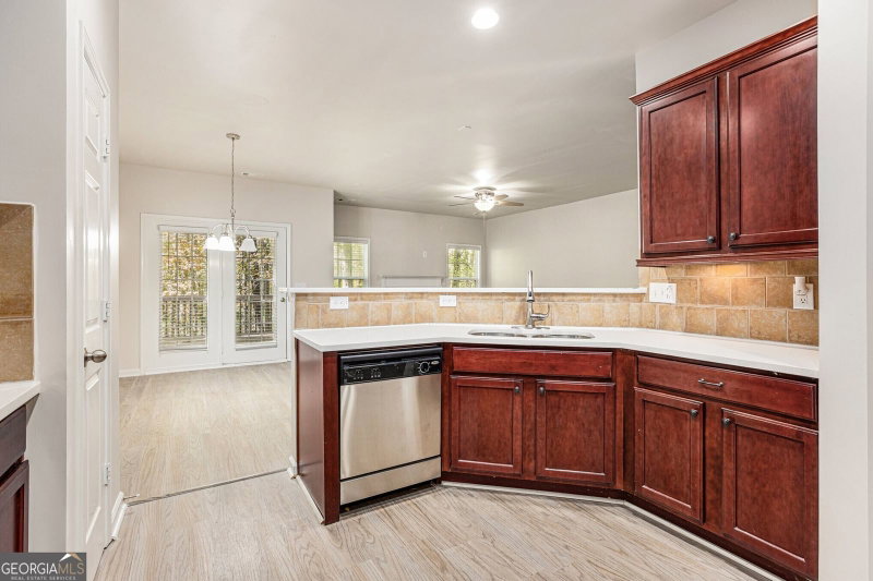 Photo 16 of 4565 Evandale Way