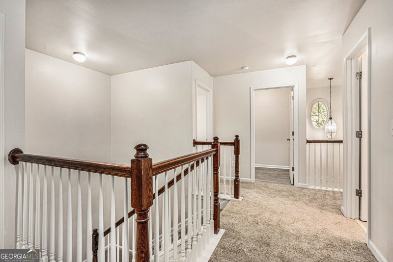 Photo 17 of 4565 Evandale Way