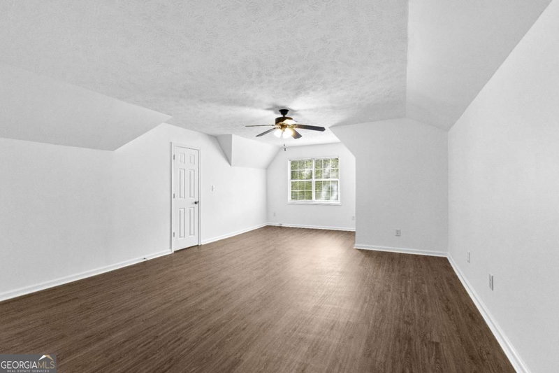 Photo 32 of 103 Sherbrooke Way
