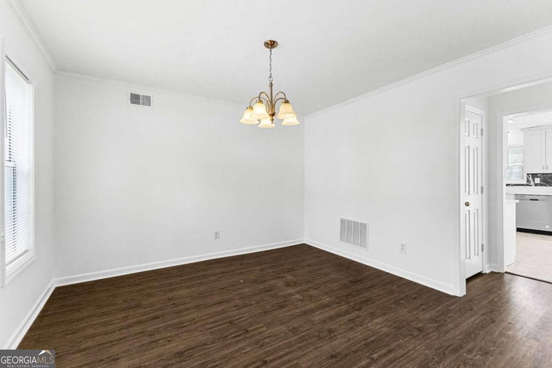 Photo 7 of 103 Sherbrooke Way