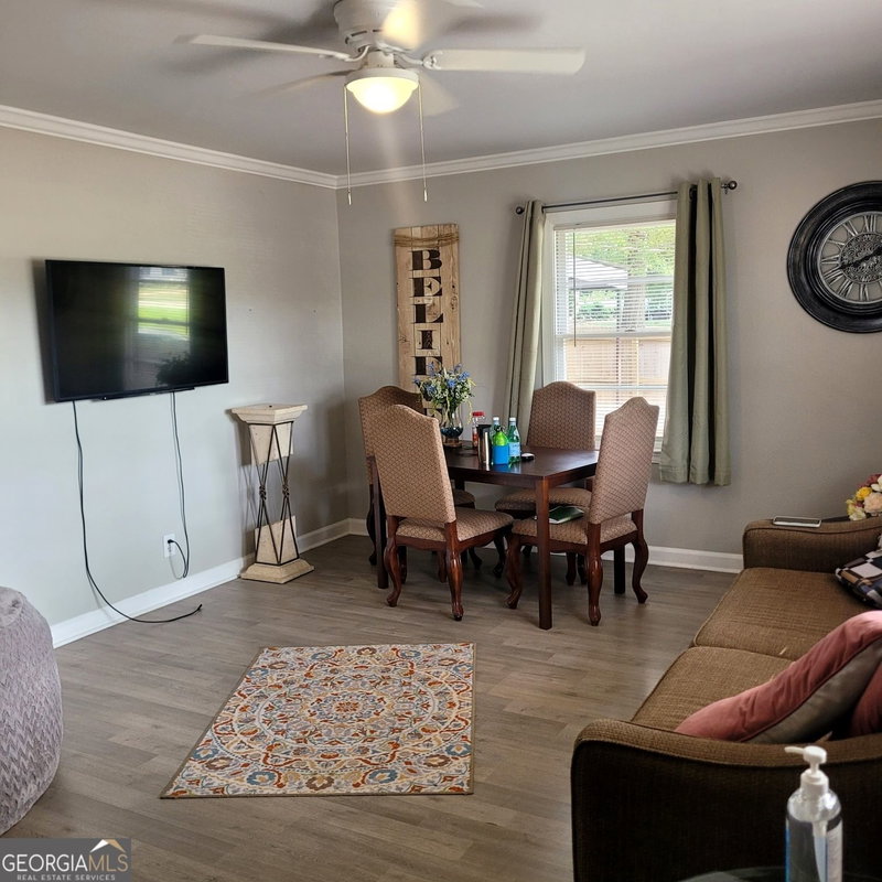 Photo 4 of 7986 Scarlett Drive