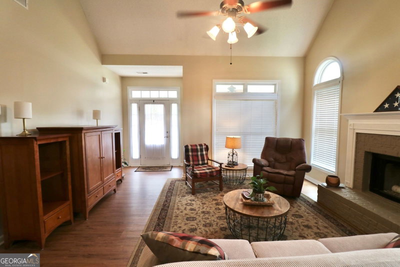 Photo 15 of 190 Roundtree Way