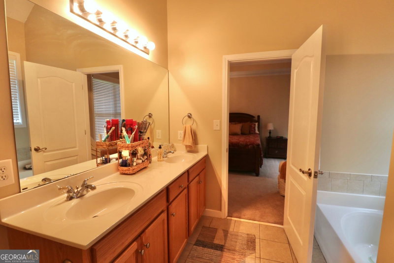 Photo 39 of 190 Roundtree Way