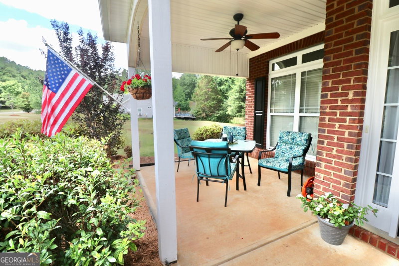 Photo 8 of 190 Roundtree Way