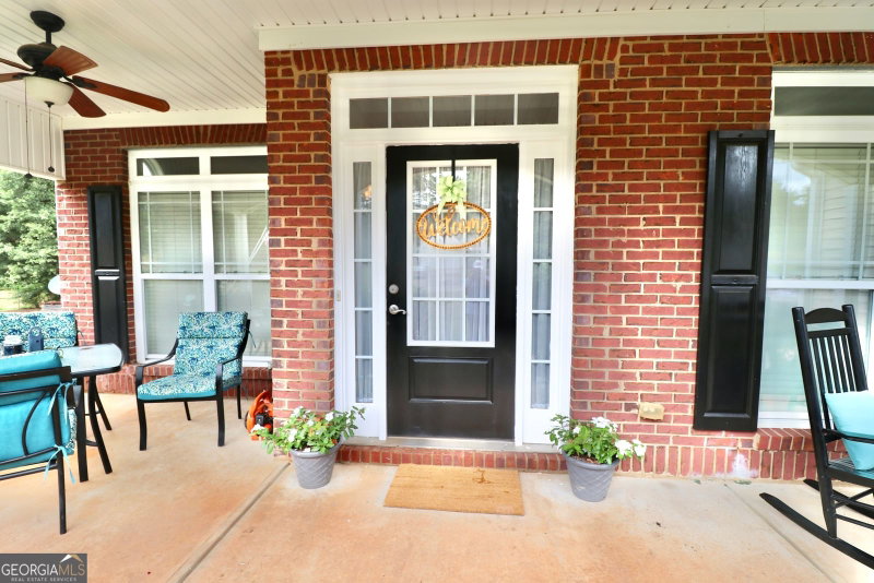 Photo 11 of 190 Roundtree Way