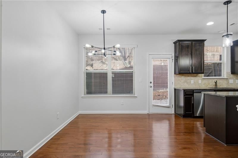 Photo 9 of 1697 Paxton Lane SW
