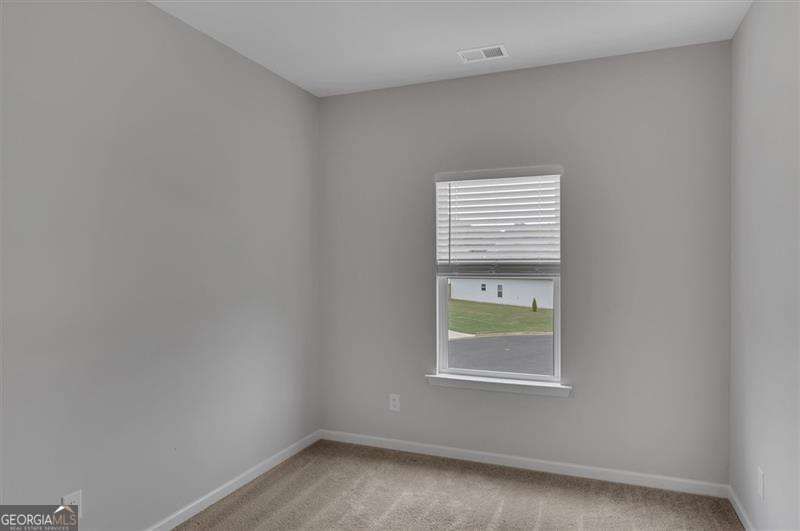 Photo 19 of 34 Rock Foot Way SE