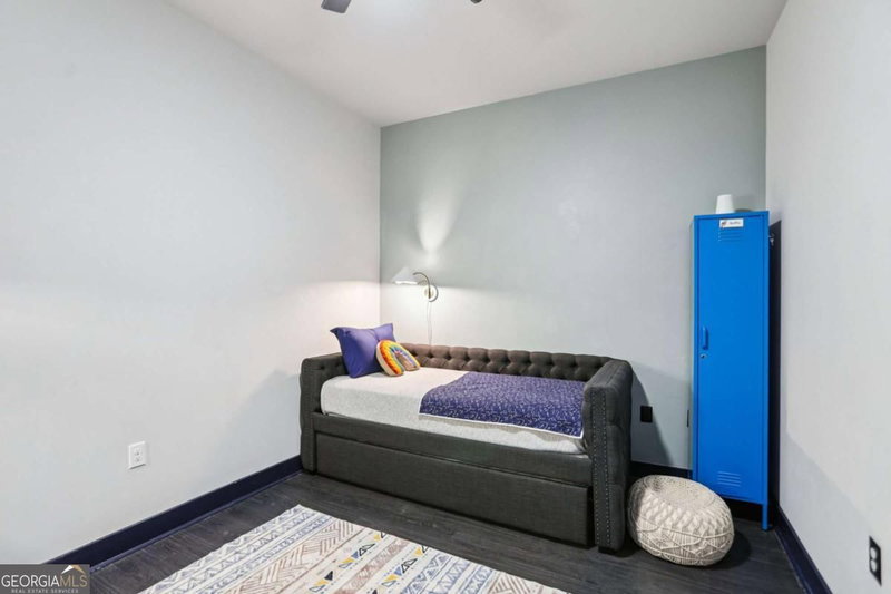 Photo 12 of 764 Memorial Drive SE #4