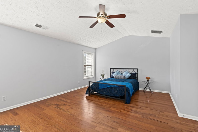 Photo 23 of 744 Winbrook Drive