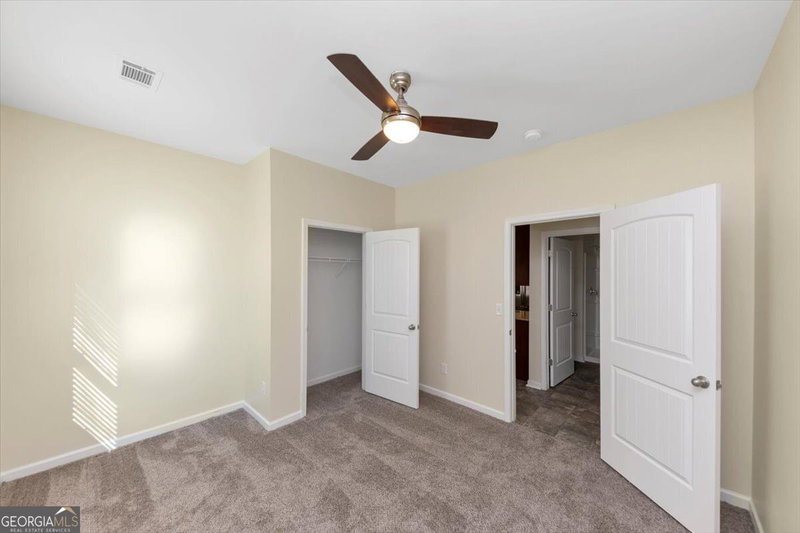 Photo 16 of 2896 S Hills Hls