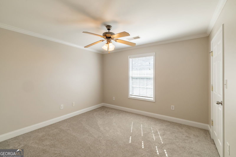 Photo 19 of 105 Whitehead Road #21