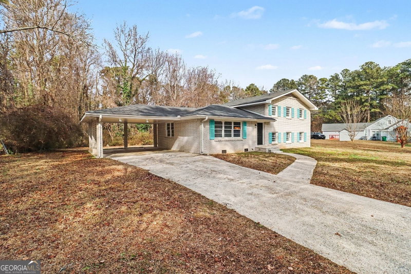 Photo 2 of 1489 Pine Drive