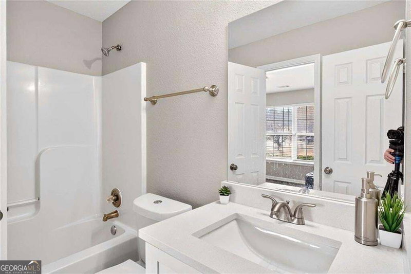 Photo 27 of 4406 Ravenwood Drive