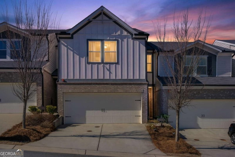 Photo 6 of 1318 Vayda Court