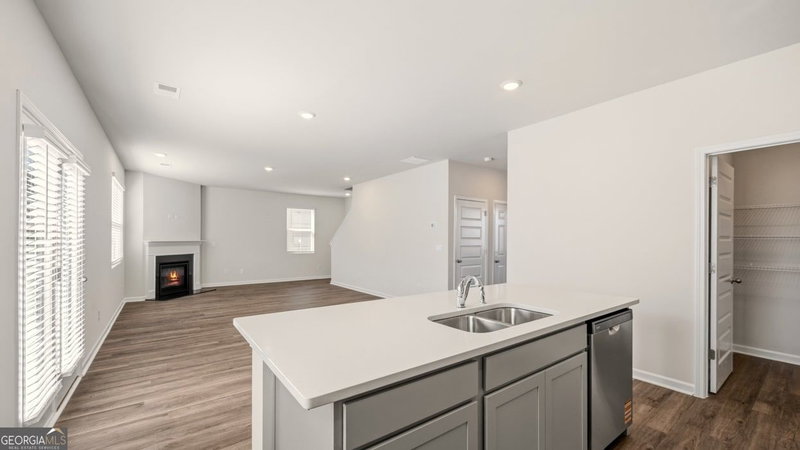 Photo 11 of 513 Alder Lane Court