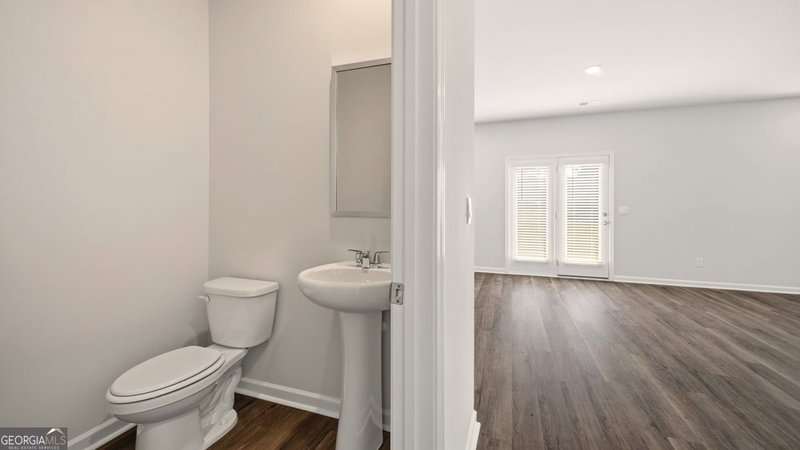 Photo 5 of 513 Alder Lane Court