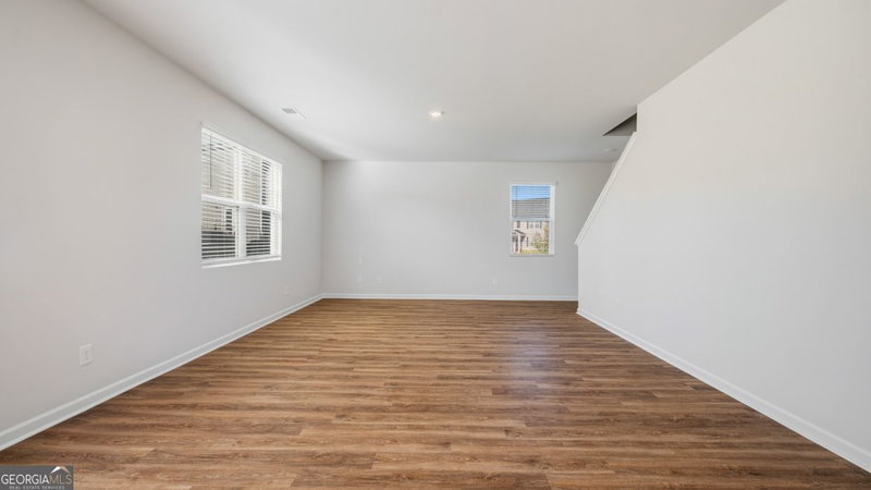 Photo 14 of 406 Teamon Pointe Drive