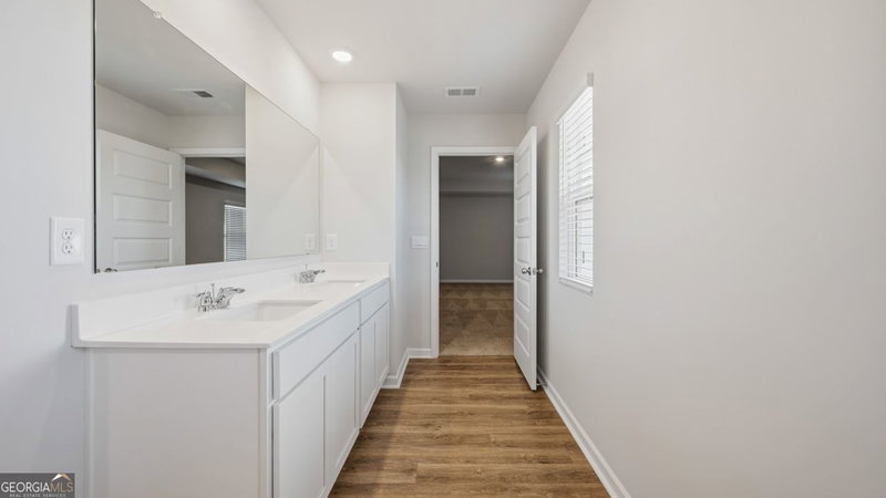 Photo 31 of 406 Teamon Pointe Drive