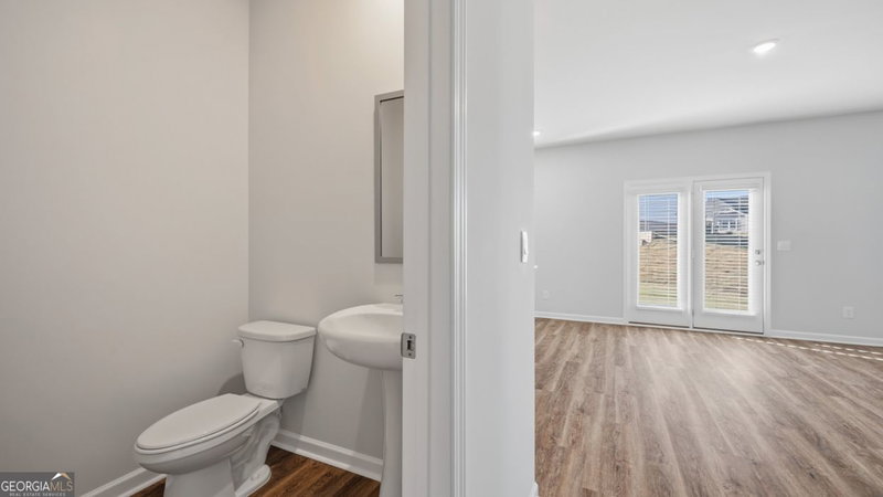 Photo 6 of 406 Teamon Pointe Drive