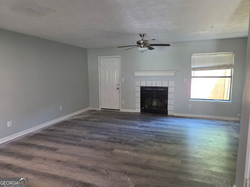 Photo 2 of 5841 Trent Walk Drive