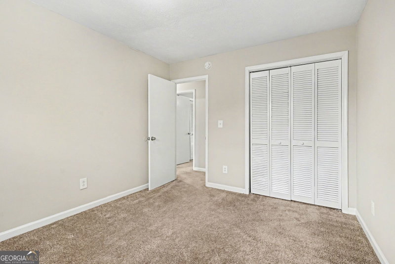 Photo 15 of 2221 Davis Oaks Court