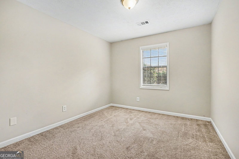 Photo 13 of 2221 Davis Oaks Court