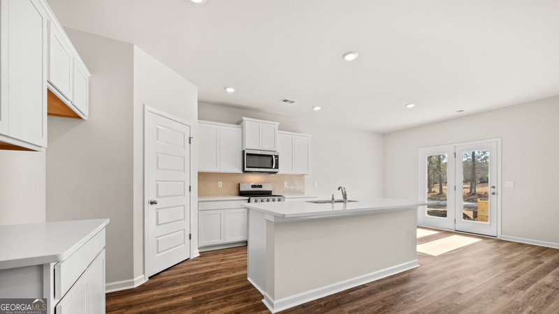 Photo 4 of 511 Alder Lane Court