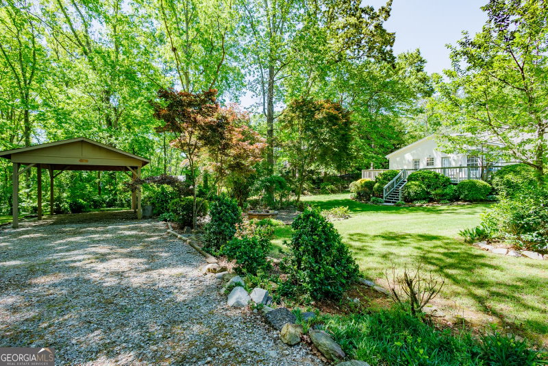 Photo 8 of 3970 Pine Hill Drive
