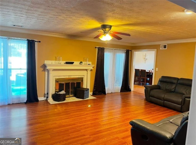 Photo 6 of 1501 Shoals Creek Drive SW