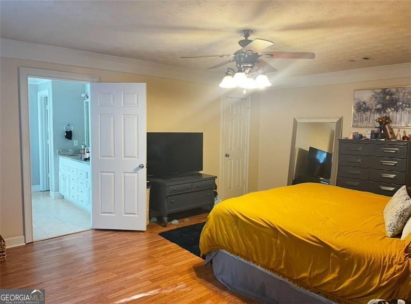 Photo 10 of 1501 Shoals Creek Drive SW
