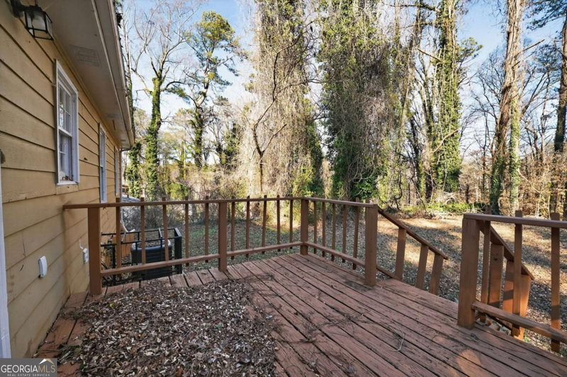 Photo 31 of 1826 County Line Road SW