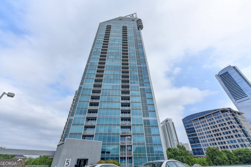 Photo 2 of 3338 Peachtree Road NE #APT 1102