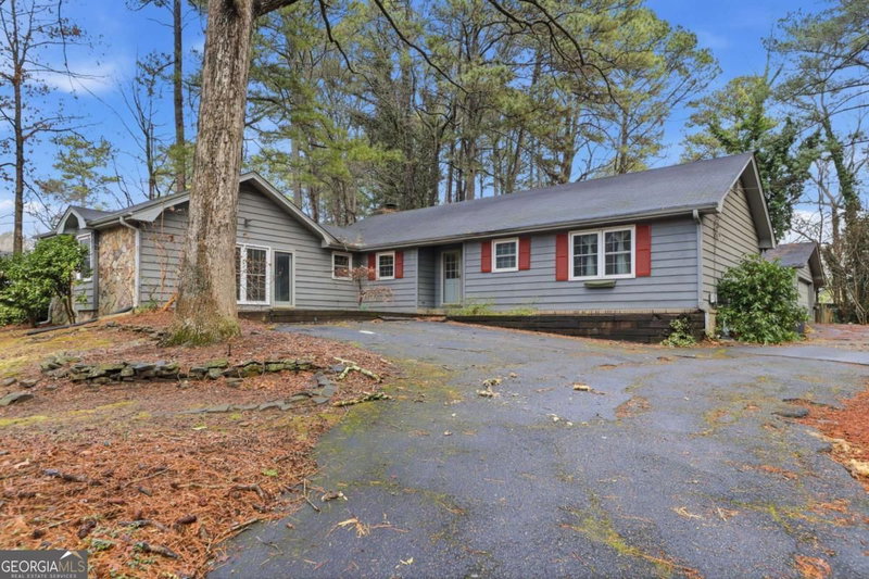 1984 Windburn Court