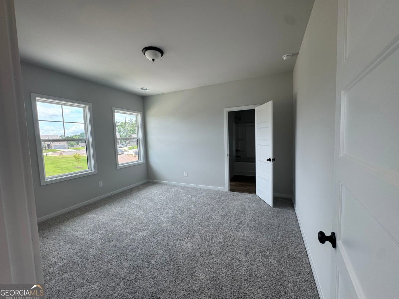 Photo 30 of 102 Rose Lake Court
