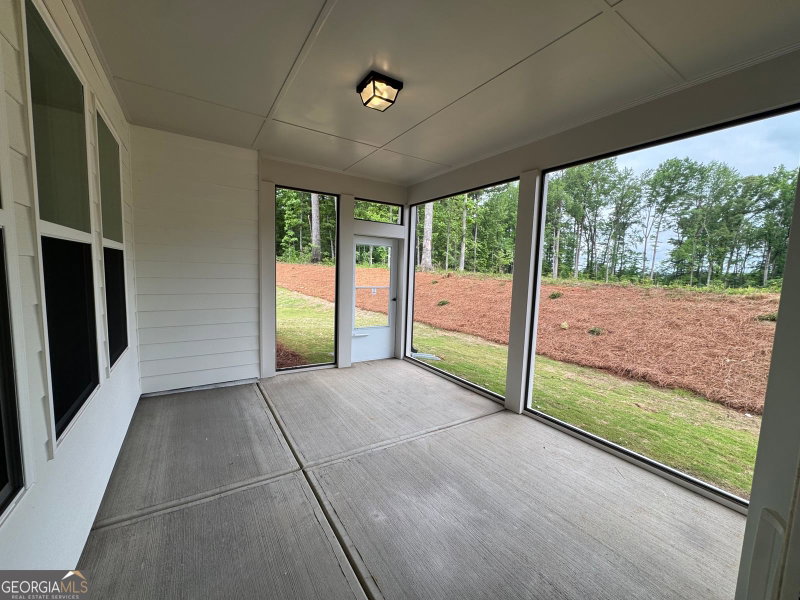 Photo 6 of 102 Rose Lake Court