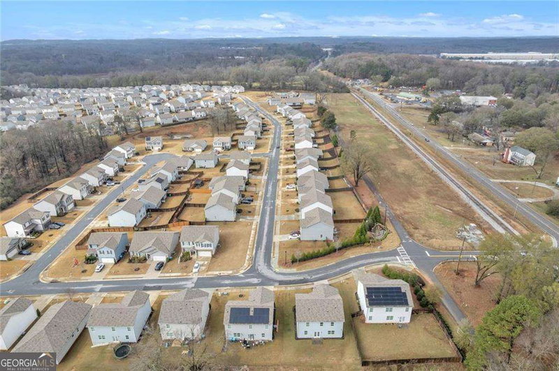Photo 6 of 23 Embry Boulevard