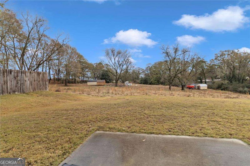 Photo 39 of 23 Embry Boulevard