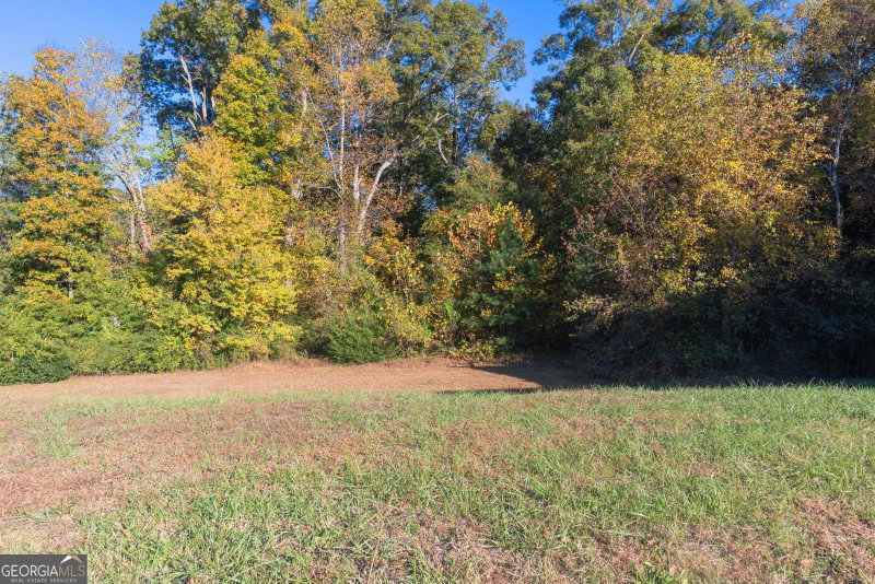 Photo 4 of 148 Village Drive