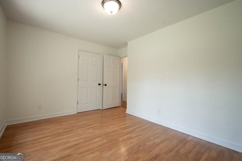 Photo 39 of 215 Lenox Road