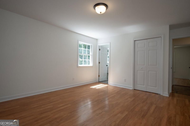 Photo 46 of 215 Lenox Road