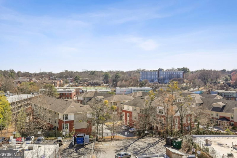 Photo 32 of 335 W Ponce De Leon Avenue #606