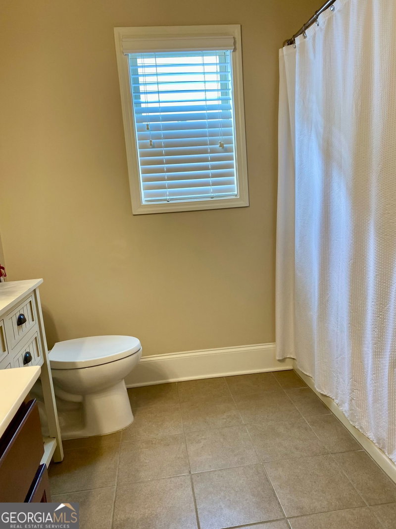 Photo 41 of 1320 Newbridge Circle