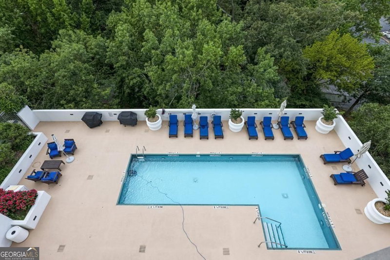 Photo 33 of 2828 Peachtree Road #2701