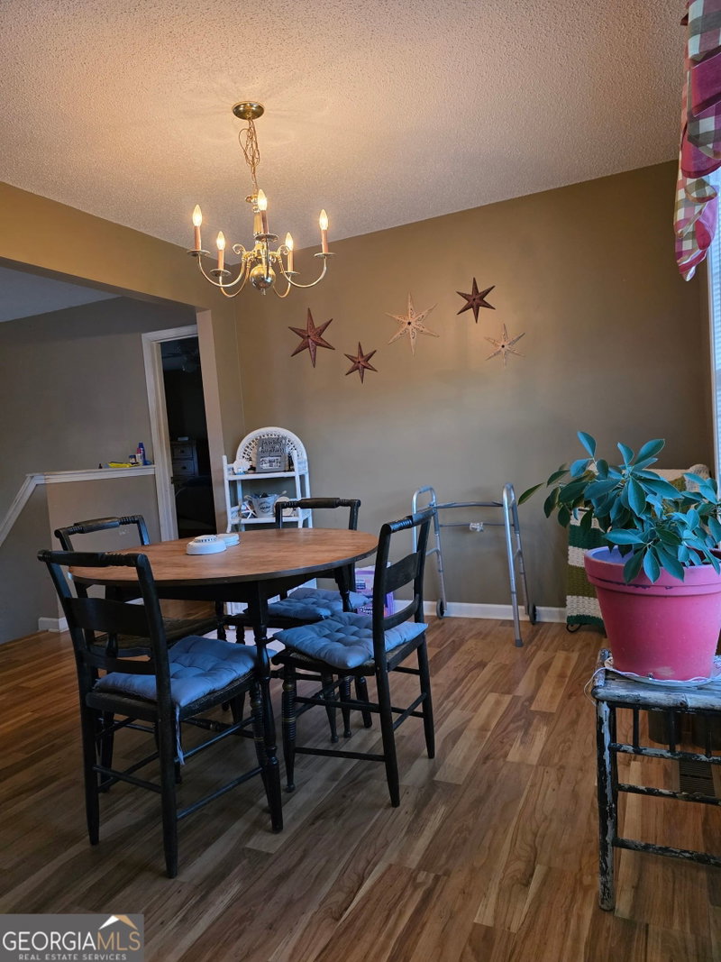 Photo 8 of 21 Headland Court