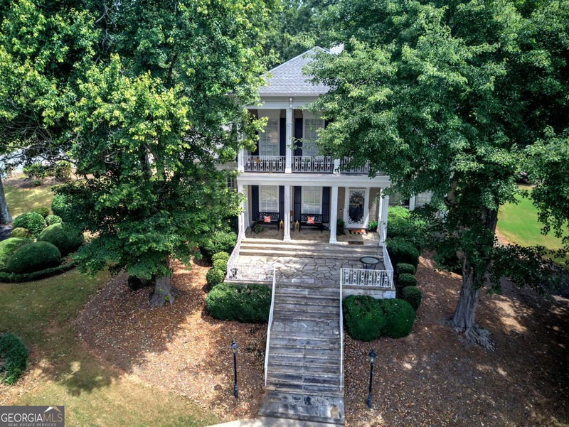 Photo 4 of 11 Forest Hill Drive SW