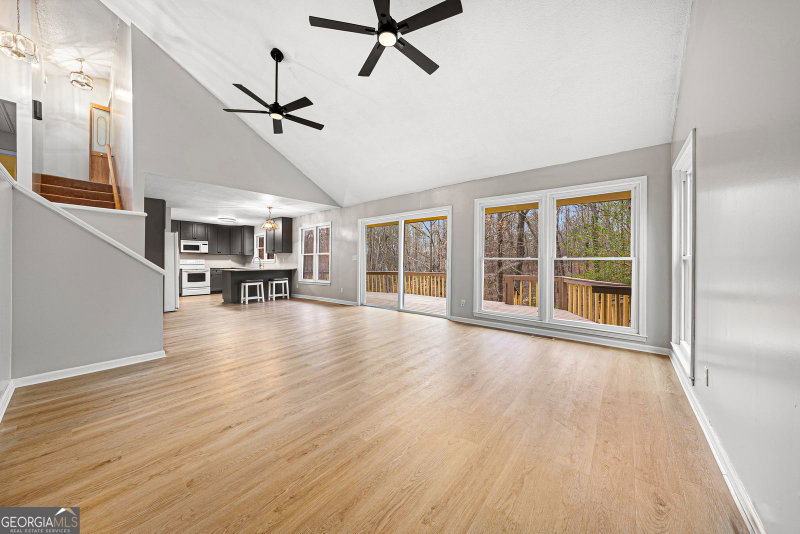 Photo 4 of 251 Cherokee Drive