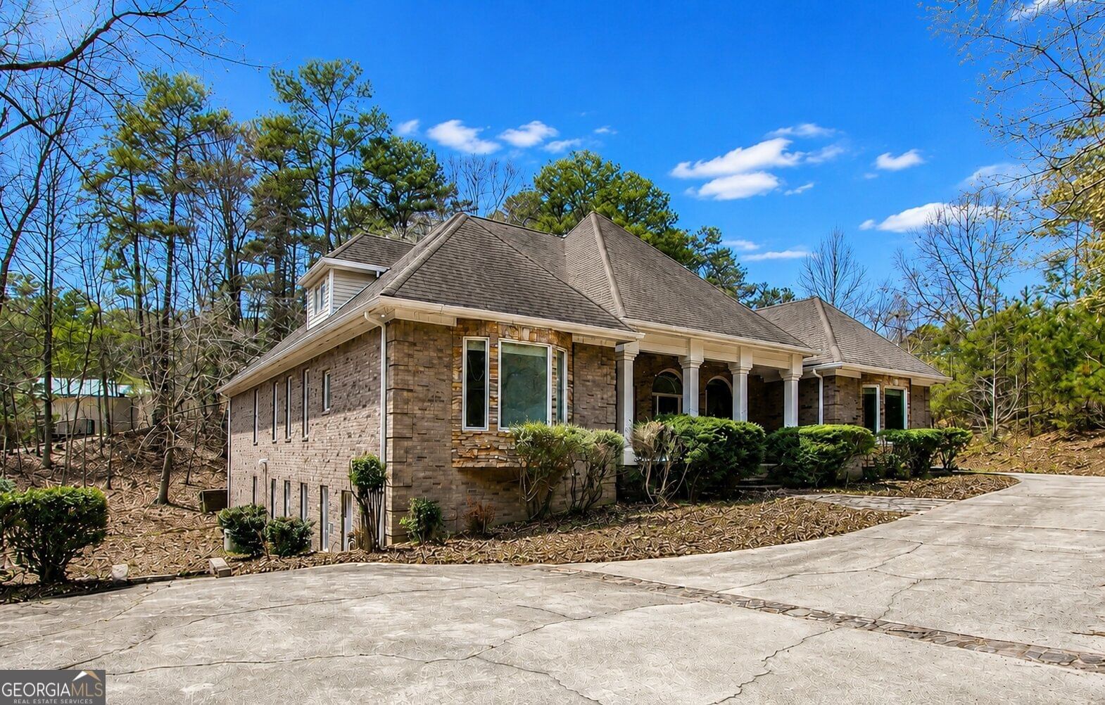 10060 Buice Road, Alpharetta, GA 30022