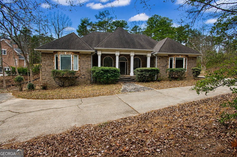 Photo 2 of 10060 Buice Road